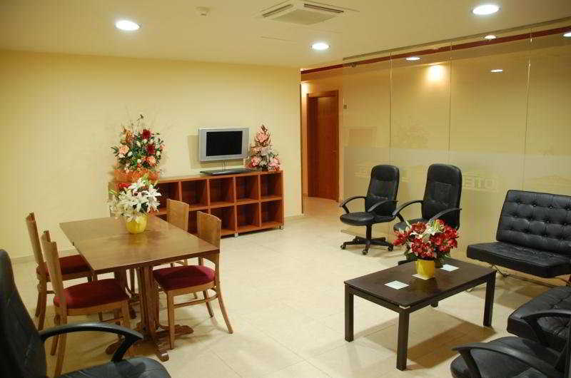 Hotel Jonquera Ла Хункера Екстериор снимка